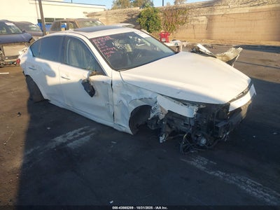 INFINITI Q50 2021