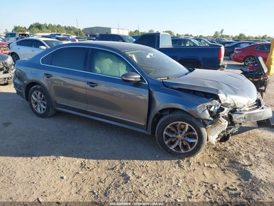 VOLKSWAGEN PASSAT 2017