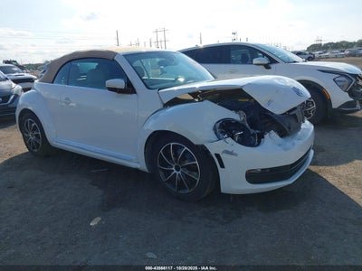 VOLKSWAGEN BEETLE 2016