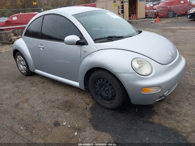 VOLKSWAGEN NEW BEETLE 2002