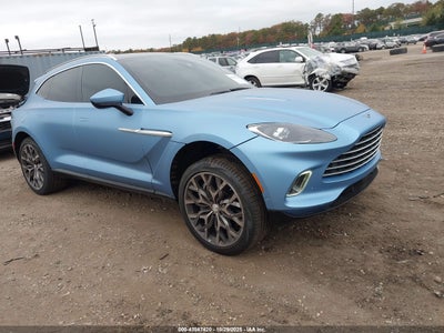 ASTON MARTIN DBX 2021
