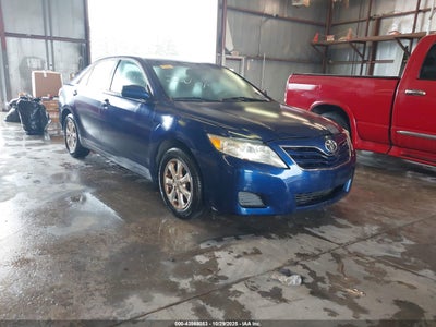 TOYOTA CAMRY 2010