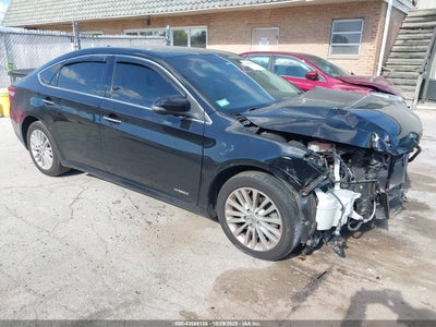 TOYOTA AVALON HYBRID 2013