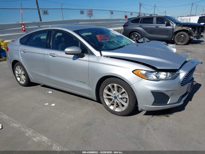 FORD FUSION HYBRID 2019