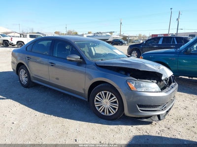 VOLKSWAGEN PASSAT 2015