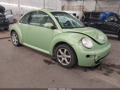 VOLKSWAGEN NEW BEETLE 2005
