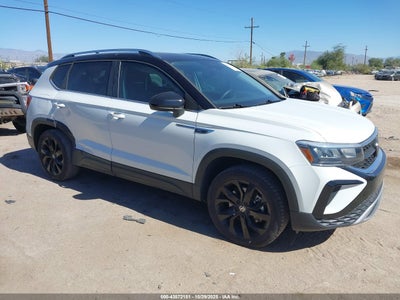 VOLKSWAGEN TAOS 2023
