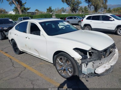 INFINITI M37 2012