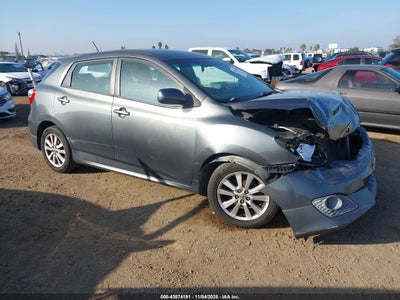 TOYOTA MATRIX 2010