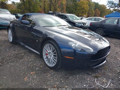 ASTON MARTIN V8 VANTAGE 2009