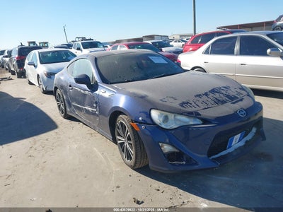 SCION FR-S 2013