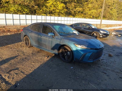 TOYOTA CAMRY 2025