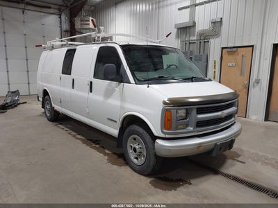 CHEVROLET EXPRESS 2001