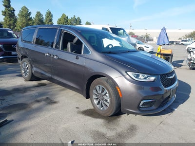 CHRYSLER PACIFICA HYBRID 2022