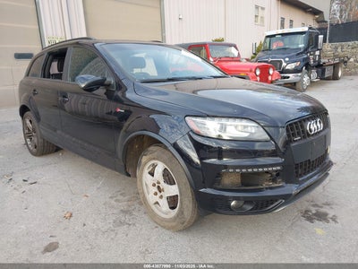 AUDI Q7 2015