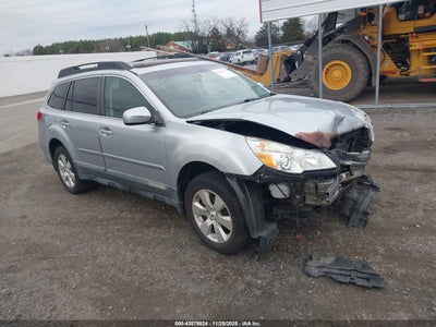 SUBARU OUTBACK 2012
