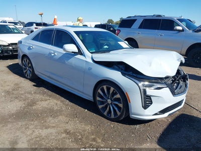 CADILLAC CT4 2022