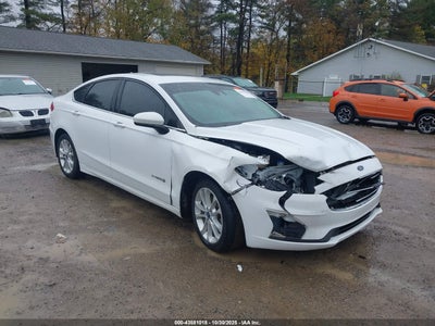 FORD FUSION HYBRID 2019