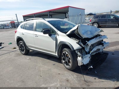 SUBARU CROSSTREK 2023