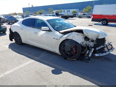 MASERATI GHIBLI 2015