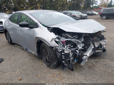 TOYOTA PRIUS PLUG-IN HYBRID 2025