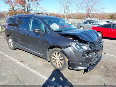 CHRYSLER PACIFICA 2019