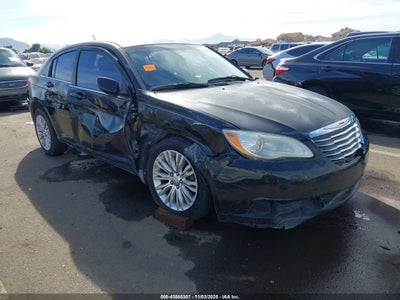 CHRYSLER 200 2012