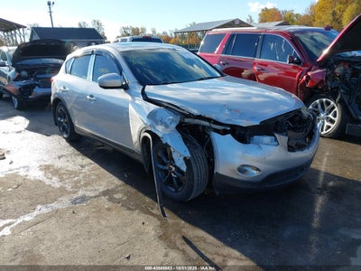 INFINITI EX35 2010