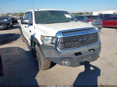 TOYOTA TUNDRA 2019