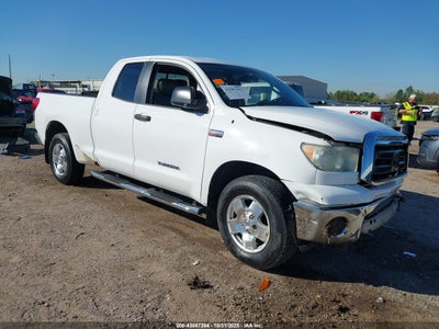 TOYOTA TUNDRA 2012