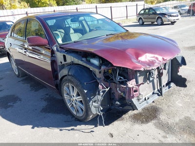 TOYOTA AVALON 2010