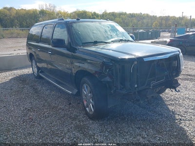 CADILLAC ESCALADE ESV 2005