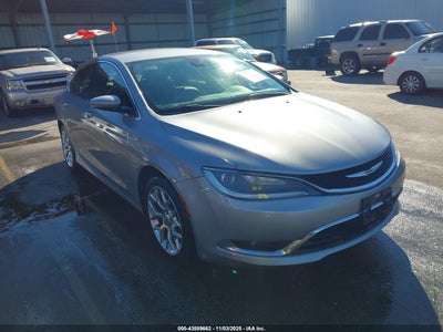 CHRYSLER 200 2015
