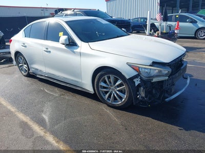 INFINITI Q50 HYBRID 2015