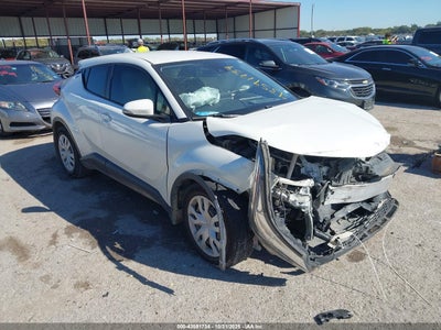 TOYOTA C-HR 2021