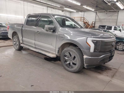 FORD F-150 LIGHTNING 2023