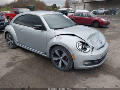 VOLKSWAGEN BEETLE 2012