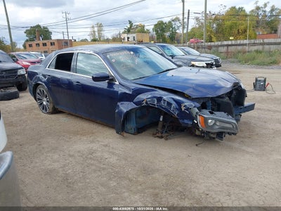CHRYSLER 300 2013