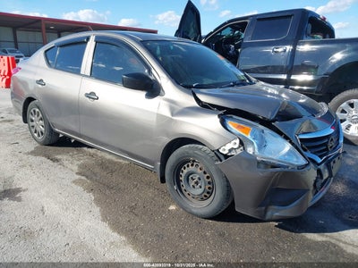 NISSAN VERSA 2016