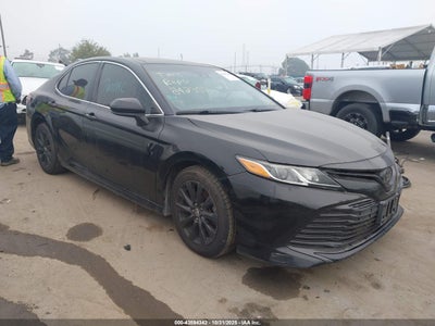 TOYOTA CAMRY 2019