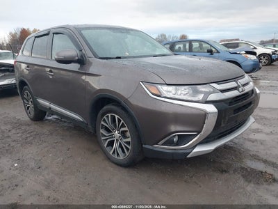 MITSUBISHI OUTLANDER 2016
