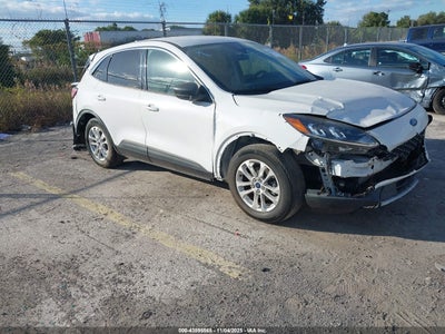 FORD ESCAPE 2022