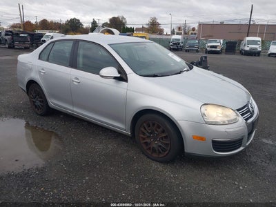 VOLKSWAGEN JETTA 2010