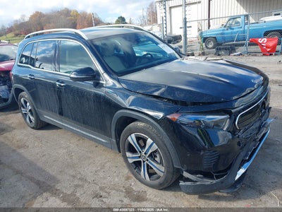 MERCEDES-BENZ EQB 300 SUV 2023