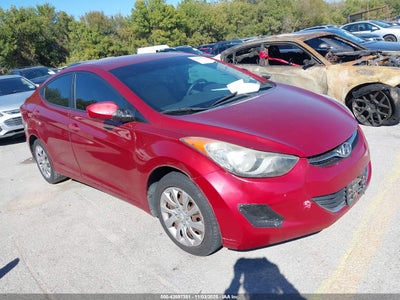 HYUNDAI ELANTRA 2012