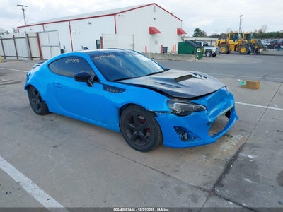 SCION FR-S 2015