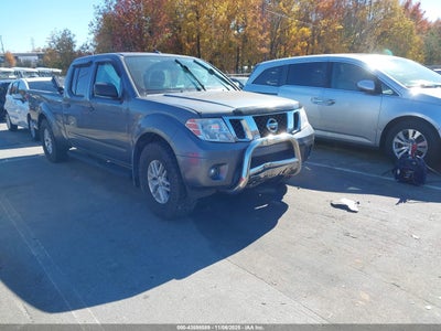 NISSAN FRONTIER 2017