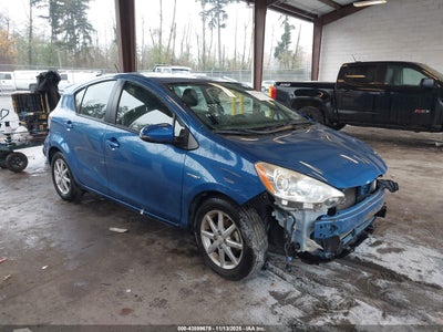 TOYOTA PRIUS C 2012