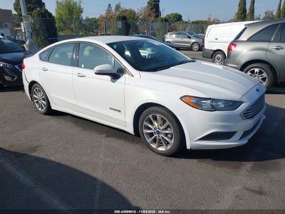 FORD FUSION HYBRID 2017