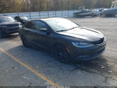 CHRYSLER 200 2015